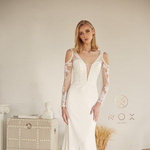 NEW FLOOR LENGTH WEDDING DRESS WITH TRANSPARENT SLEEVES AND ZIPPER BACK NX JE916